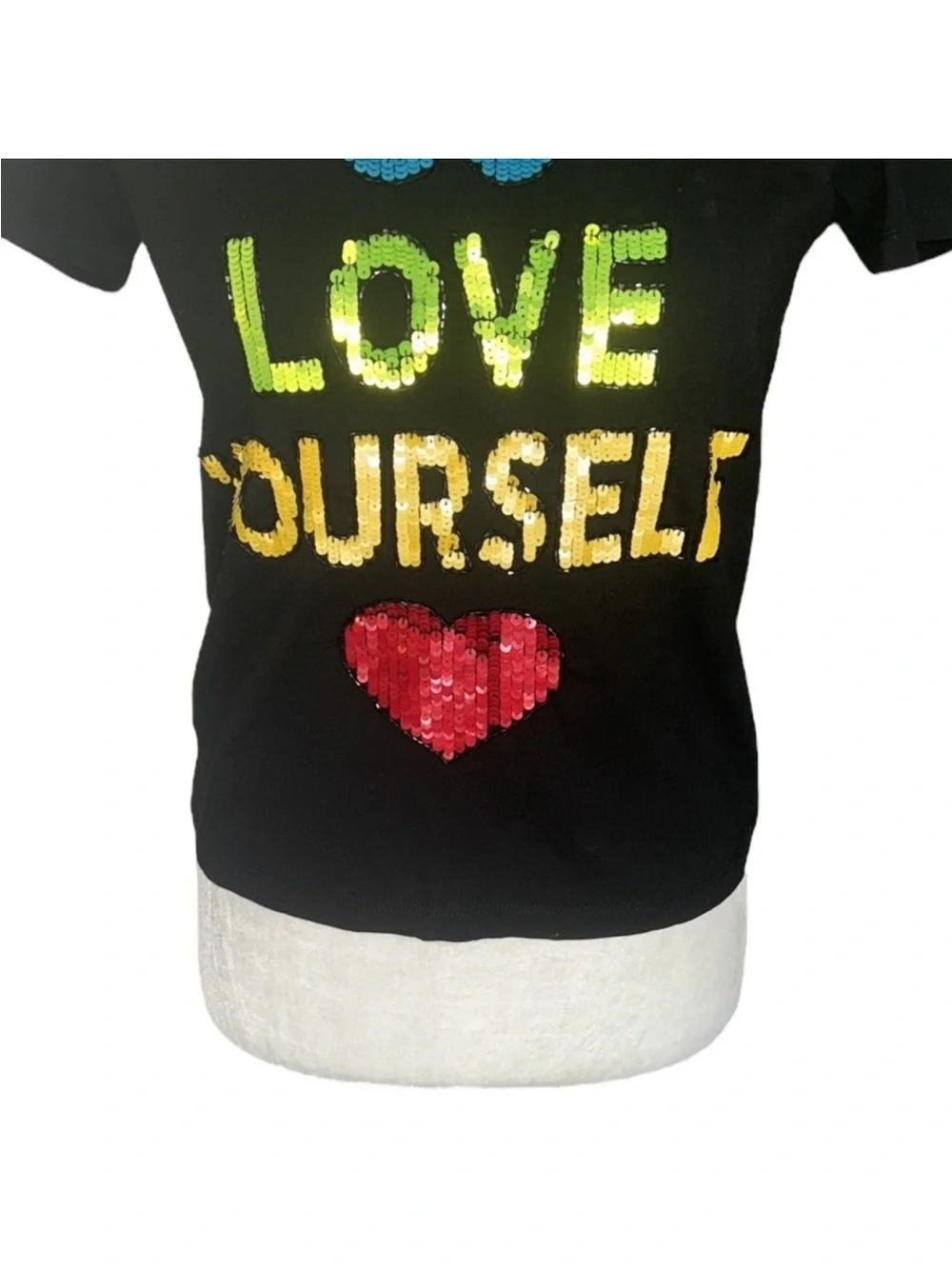 Alice + Olivia Black Sequin "Go Love Yourself" Tee with Red Heart Size L - Picture 9 of 10